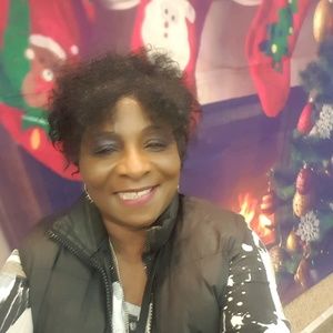 Meet your Posher, Verna